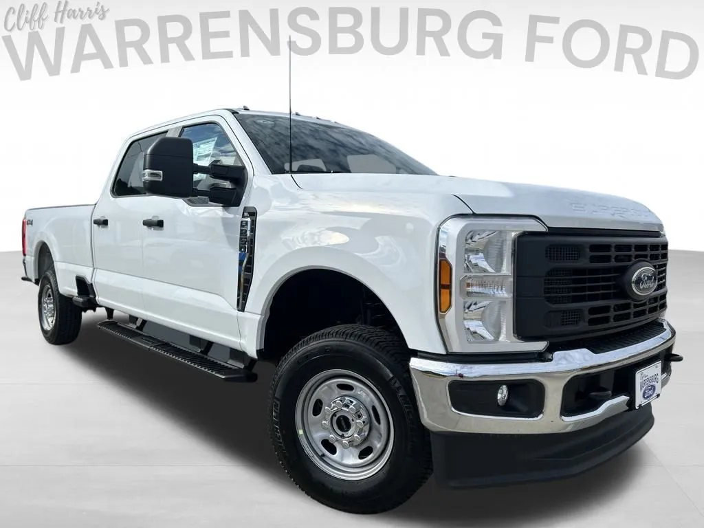 2025 Ford F-250 Super Duty XL's photo