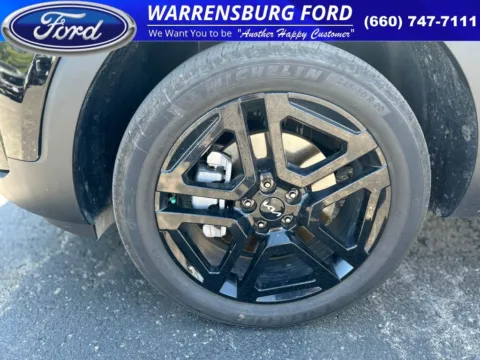 More photos of 2024 Kia Telluride SX-Prestige X-Line at Warrensburg Ford, MO