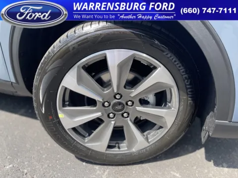 Photos of 2025 Ford Escape Platinum for sale in Warrensburg, MO at Warrensburg Ford