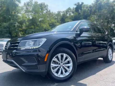 More photos of 2019 Volkswagen Tiguan at Warrensburg Ford, MO