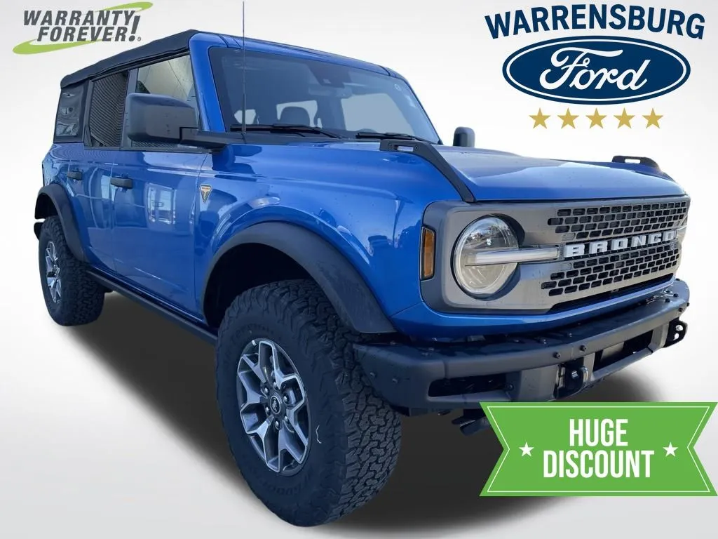 Blue 2024 Ford Bronco Badlands for sale in Warrensburg, MO