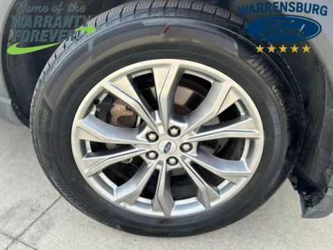 Photos of 2022 Ford Explorer Limited for sale in Warrensburg, MO at Warrensburg Ford