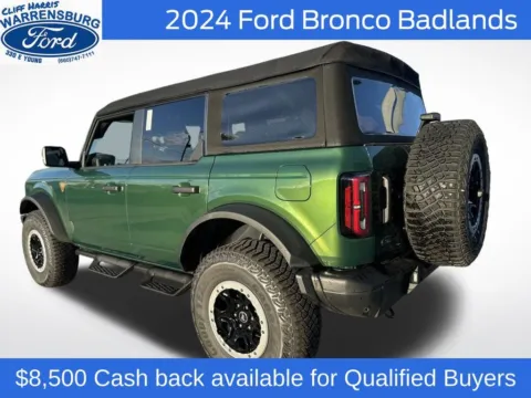 More photos of 2024 Ford Bronco Badlands at Warrensburg Ford, MO