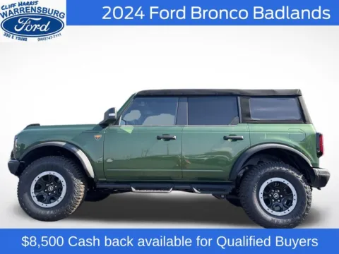 More photos of 2024 Ford Bronco Badlands at Warrensburg Ford, MO