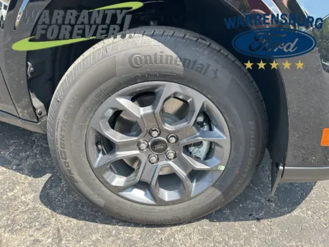 Photos of 2025 Ford Maverick XLT for sale in Warrensburg, MO at Warrensburg Ford