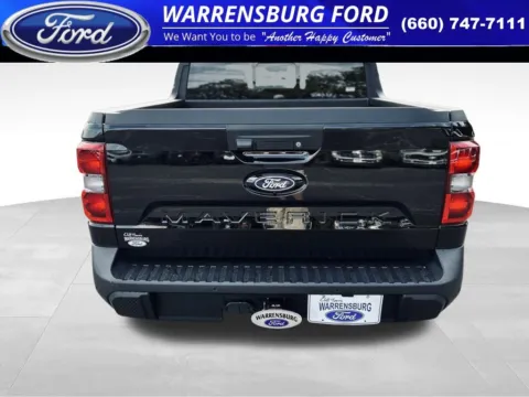 More photos of 2025 Ford Maverick Lariat at Warrensburg Ford, MO