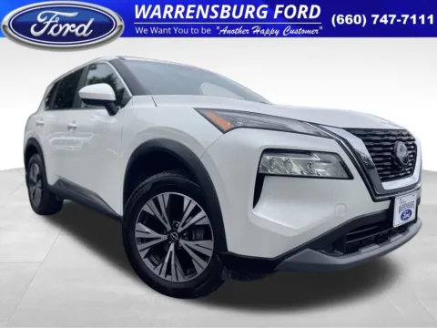 White 2023 Nissan Rogue SV for sale in Warrensburg, MO