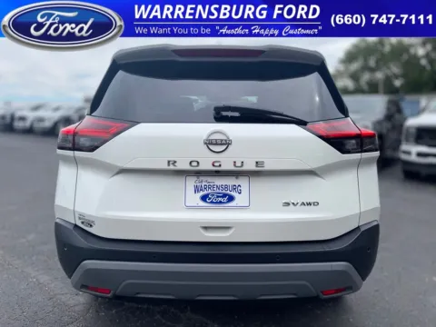 More photos of 2023 Nissan Rogue SV at Warrensburg Ford, MO