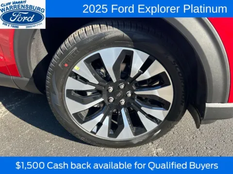 Photos of 2025 Ford Explorer Platinum for sale in Warrensburg, MO at Warrensburg Ford