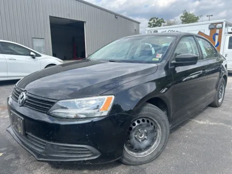 Black 2014 Volkswagen Jetta 2.0L S for sale in Warrensburg, MO