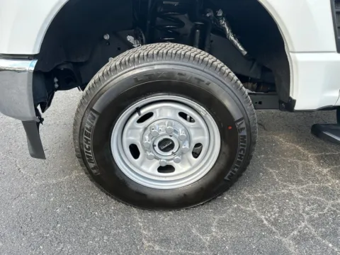 More photos of 2025 Ford F-250SD XL at Warrensburg Ford, MO