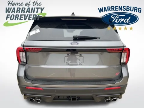 More photos of 2025 Ford Explorer ST at Warrensburg Ford, MO