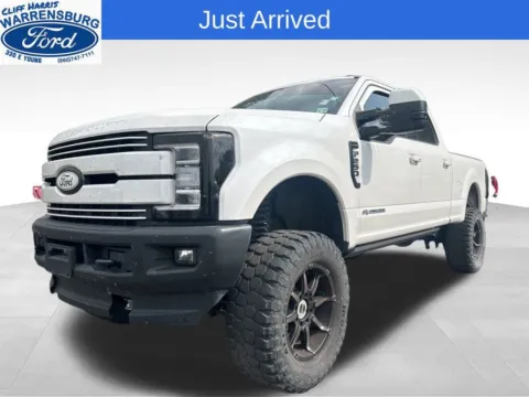 White 2019 Ford F-250SD Lariat for sale in Warrensburg, MO