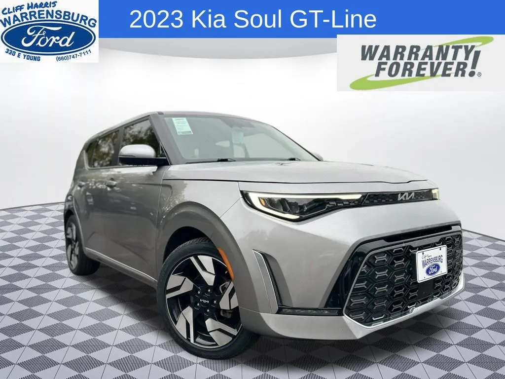 Gray 2023 Kia Soul GT-Line for sale in Warrensburg, MO