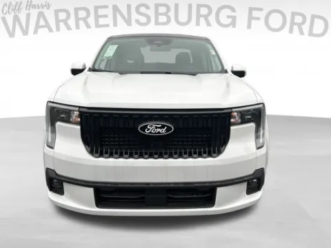 Photos of 2025 Ford Maverick Lobo Standard for sale in Warrensburg, MO at Warrensburg Ford