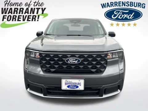 Photos of 2025 Ford Maverick XLT for sale in Warrensburg, MO at Warrensburg Ford