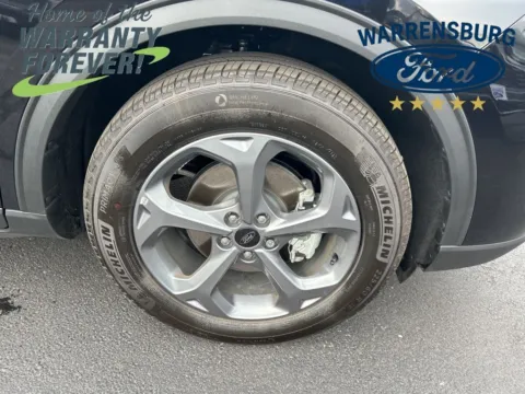 More photos of 2025 Ford Escape ST-Line at Warrensburg Ford, MO