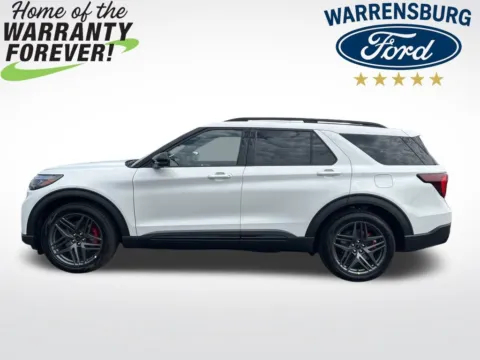 More photos of 2025 Ford Explorer ST at Warrensburg Ford, MO