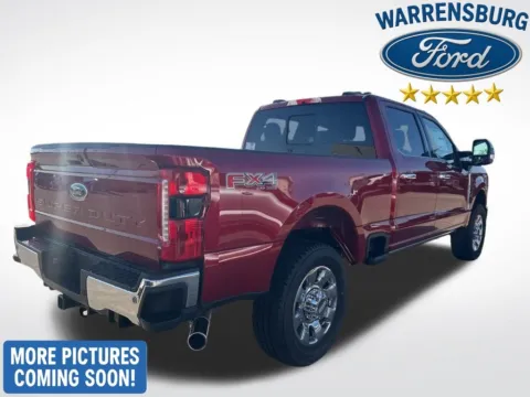 More photos of 2026 Ford F-350SD Lariat at Warrensburg Ford, MO