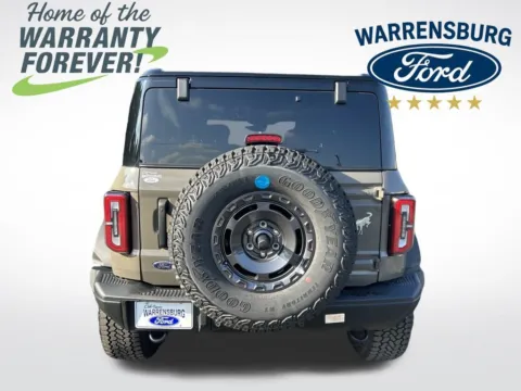 More photos of 2025 Ford Bronco Badlands at Warrensburg Ford, MO