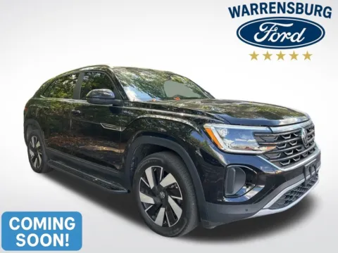 Black 2024 Volkswagen Atlas Cross Sport 2.0T SE w/Technology for sale in Warrensburg, MO