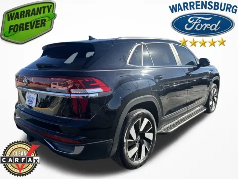 More photos of 2024 Volkswagen Atlas Cross Sport 2.0T SE w/Technology at Warrensburg Ford, MO
