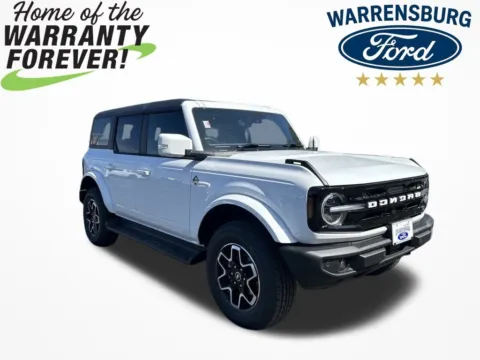 White 2025 Ford Bronco Outer Banks for sale in Warrensburg, MO