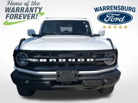 Photos of 2025 Ford Bronco Outer Banks for sale in Warrensburg, MO at Warrensburg Ford