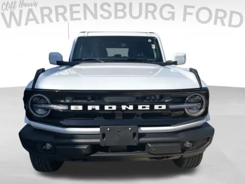 Photos of 2025 Ford Bronco Outer Banks for sale in Warrensburg, MO at Warrensburg Ford