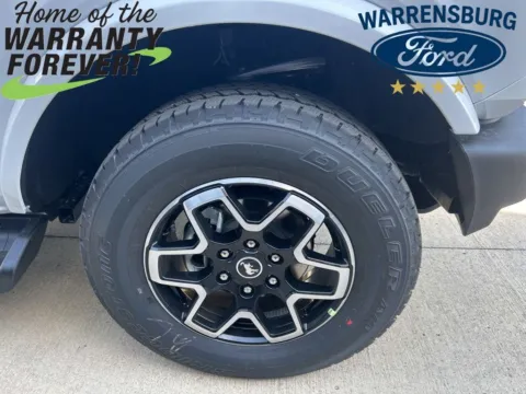 More photos of 2025 Ford Bronco Outer Banks at Warrensburg Ford, MO