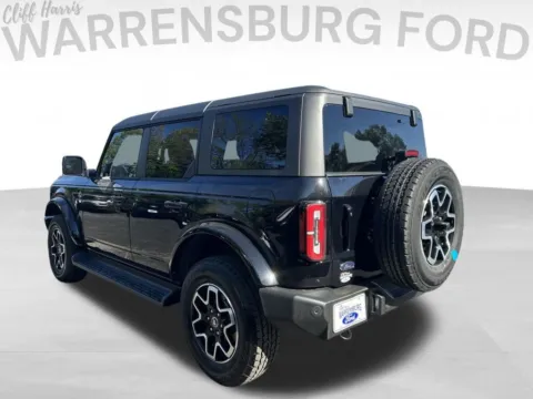 More photos of 2025 Ford Bronco Outer Banks at Warrensburg Ford, MO