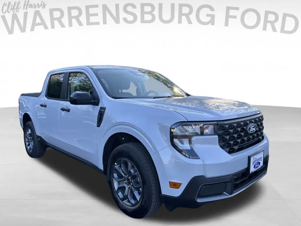 2025 Ford Maverick XLT's photo