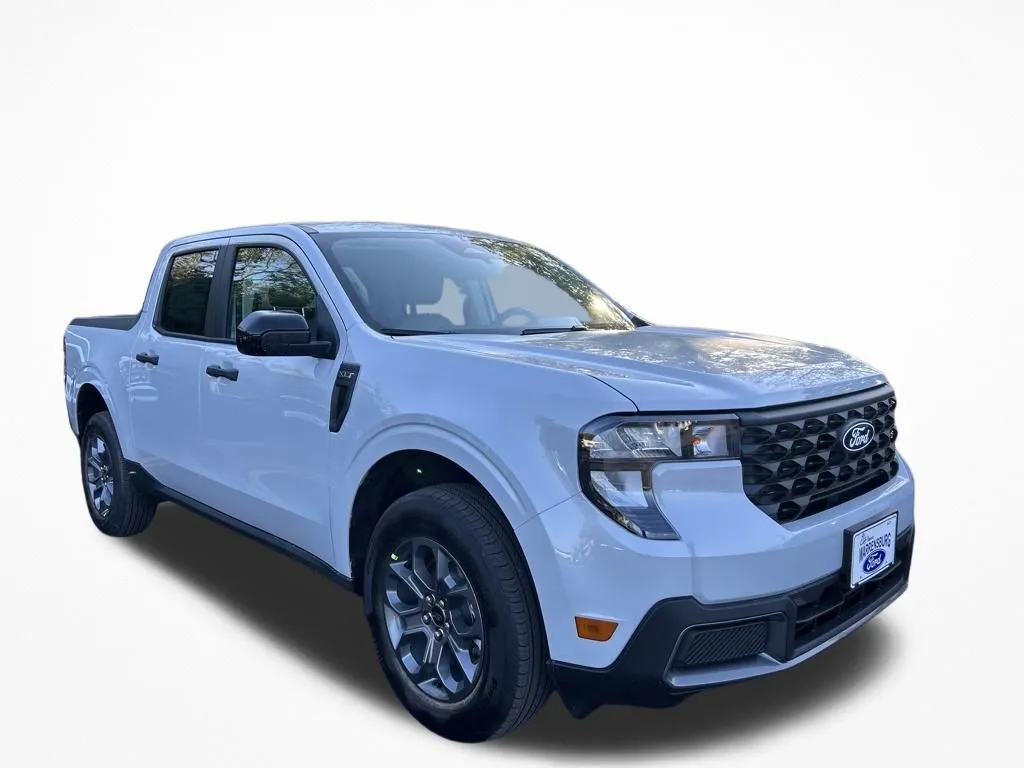 White 2025 Ford Maverick XLT for sale in Warrensburg, MO