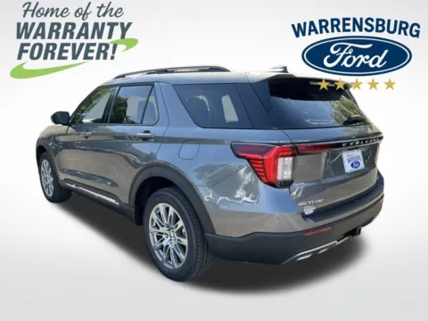 More photos of 2025 Ford Explorer Active at Warrensburg Ford, MO