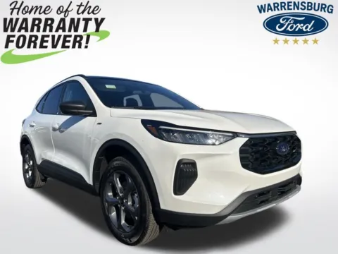 White 2025 Ford Escape ST-Line for sale in Warrensburg, MO