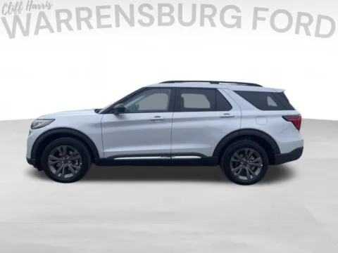 More photos of 2025 Ford Explorer Active at Warrensburg Ford, MO