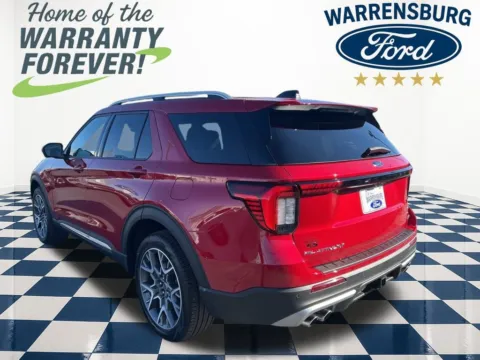 More photos of 2025 Ford Explorer Platinum at Warrensburg Ford, MO