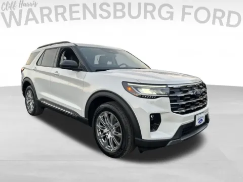 White 2025 Ford Explorer Active for sale in Warrensburg, MO