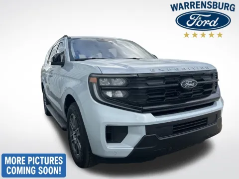 Silver 2025 Ford Expedition Active for sale in Warrensburg, MO