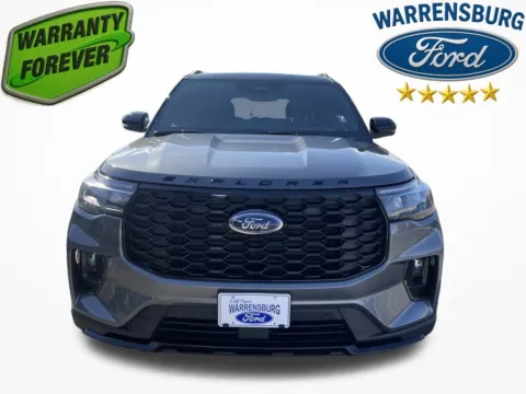 More photos of 2025 Ford Explorer ST-Line at Warrensburg Ford, MO
