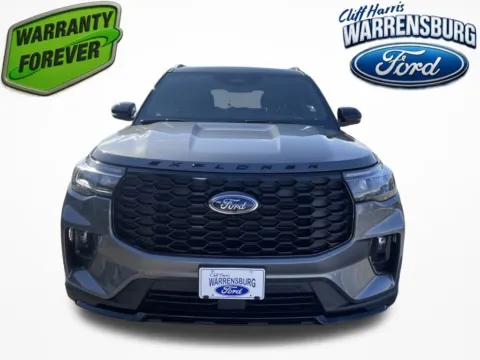 More photos of 2025 Ford Explorer ST-Line at Warrensburg Ford, MO