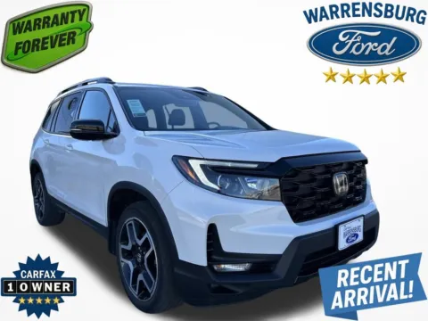 White 2023 Honda Passport Elite for sale in Warrensburg, MO