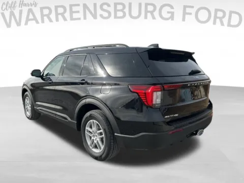 More photos of 2026 Ford Explorer Active at Warrensburg Ford, MO