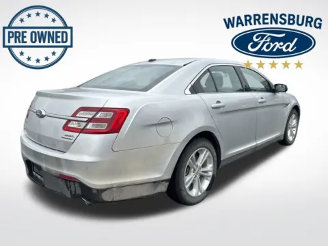 More photos of 2018 Ford Taurus SEL at Warrensburg Ford, MO