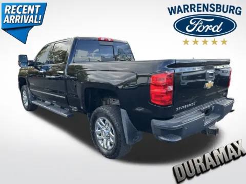 More photos of 2016 Chevrolet Silverado 3500HD LTZ at Warrensburg Ford, MO