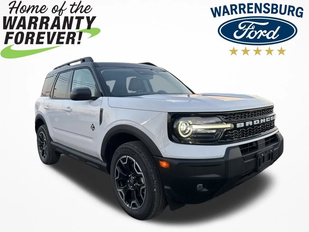 White 2025 Ford Bronco Sport Outer Banks for sale in Warrensburg, MO