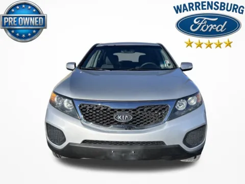 Photos of 2013 Kia Sorento LX for sale in Warrensburg, MO at Warrensburg Ford