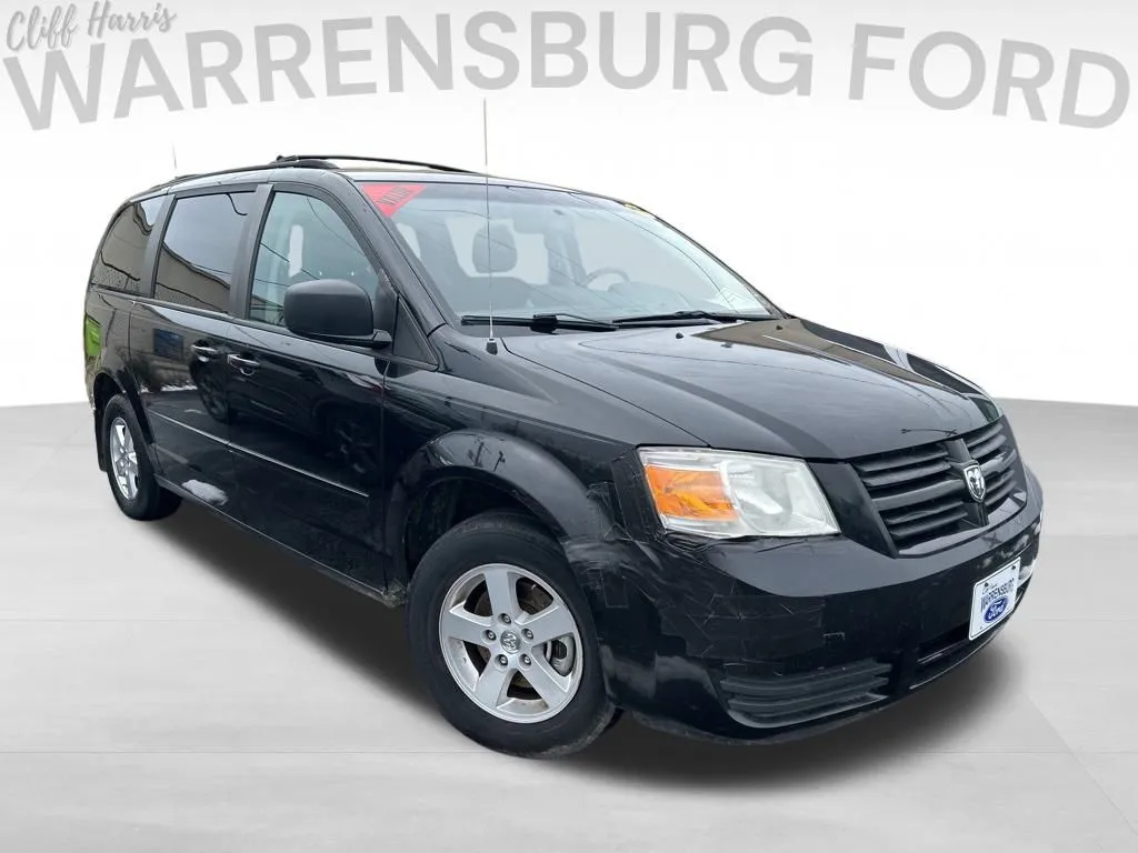 Used 2010 Dodge Grand Caravan Hero with VIN 2D4RN3D12AR487998 for sale in Kansas City