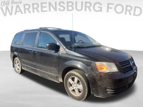 Black 2010 Dodge Grand Caravan Hero for sale in Warrensburg, MO