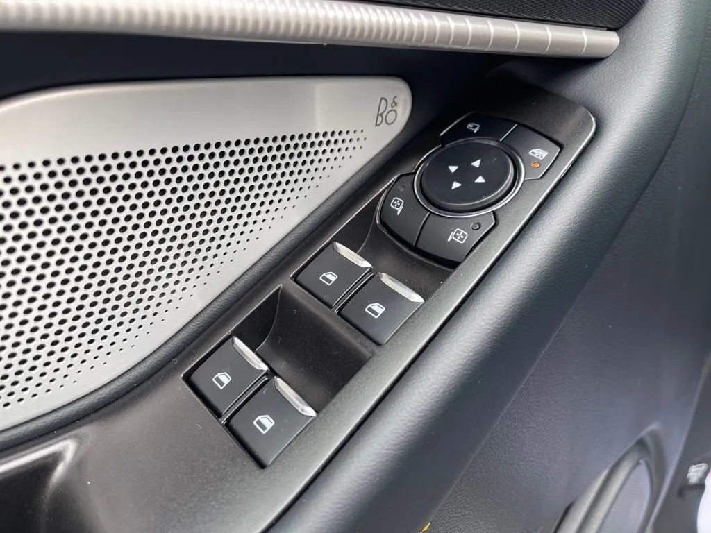 2026 Ford Explorer Tremor - Photo 12